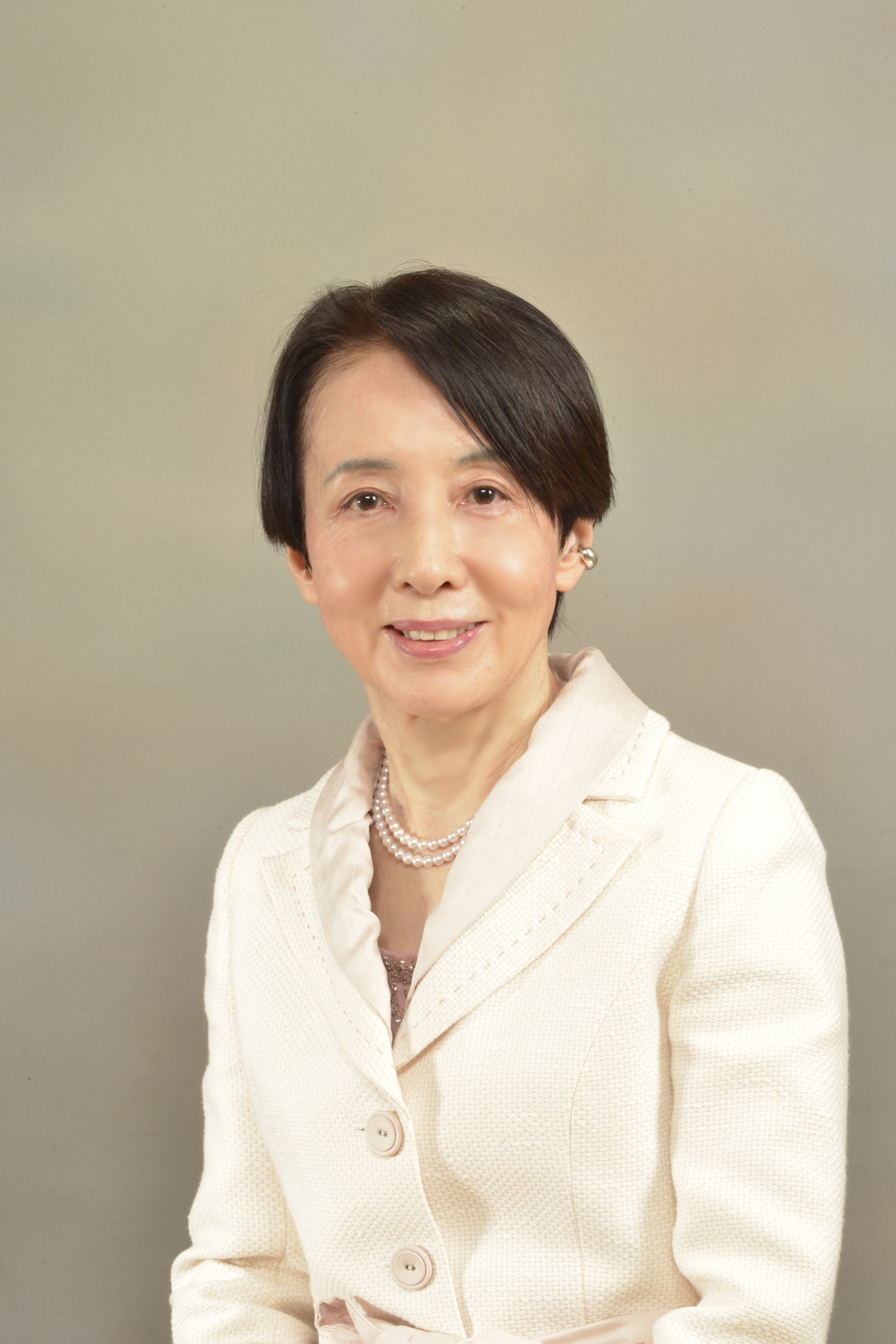 Project Professor Shihoko Ishii received the Order of the Sacred Treasure, Gold Rays with Neck Ribbon